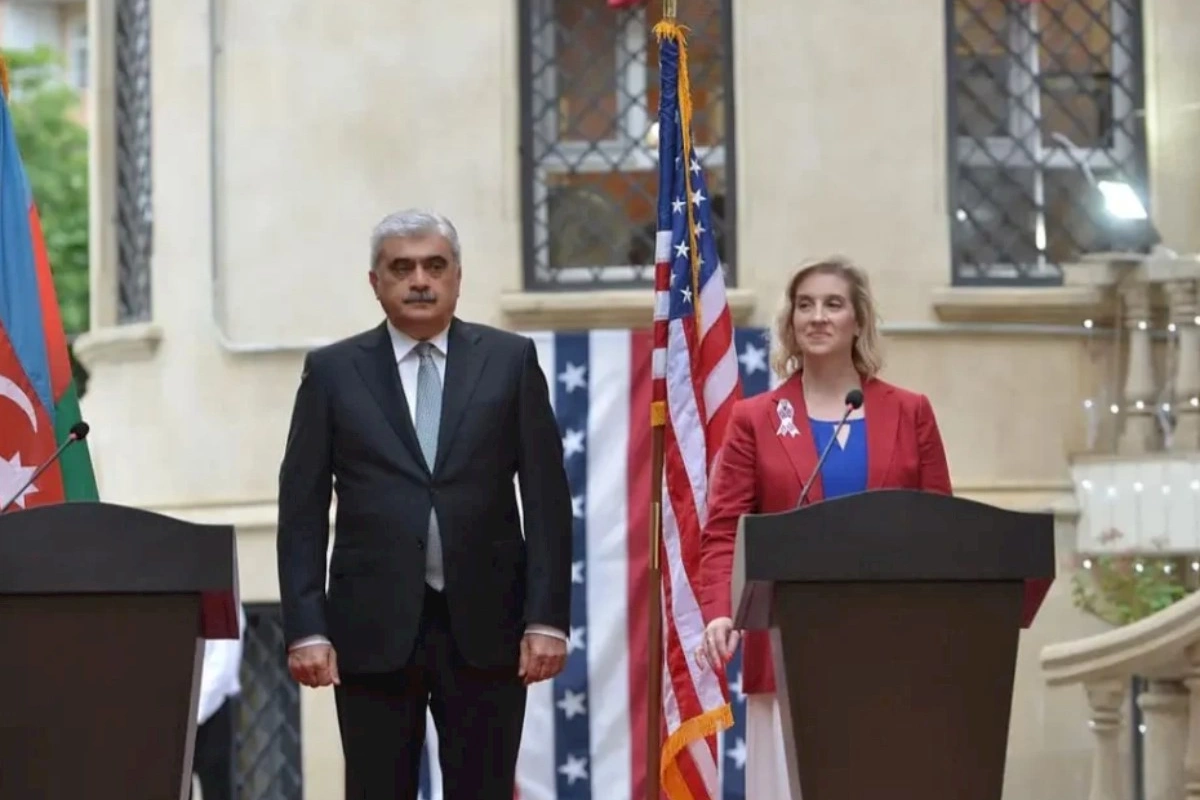 Amerikanın 250-illik yubileyi Bakıda təntənəli şəkildə qeyd olunub — FOTOLAR
