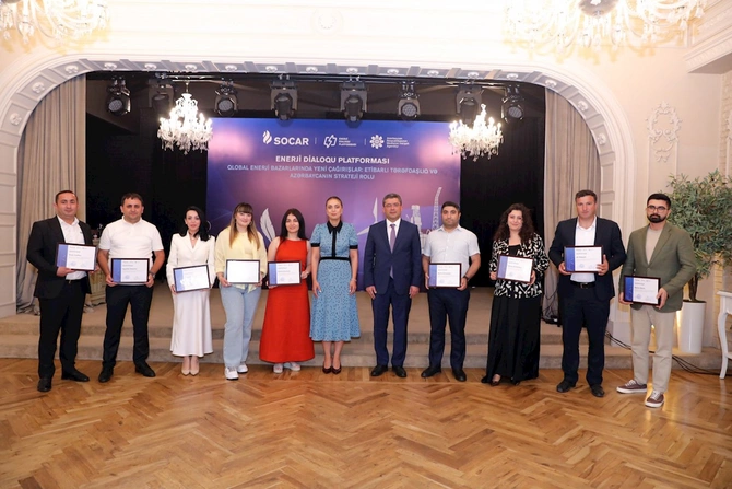 Enerji Dialoqu Platforması çərçivəsində silsilə məlumatlandırma sessiyaları başa çatıb — FOTOLAR