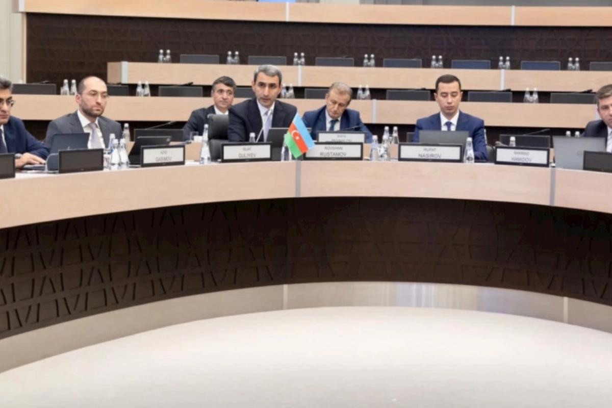 ADY rəhbərliyi Rusiya və İranla dəmir yolu sahəsində əməkdaşlığın inkişafını müzakirə edib — FOTOLAR