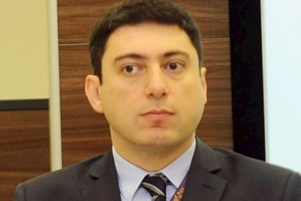 Hadı Rəcəblinin oğluna 350 minlik iş tapşırıldı