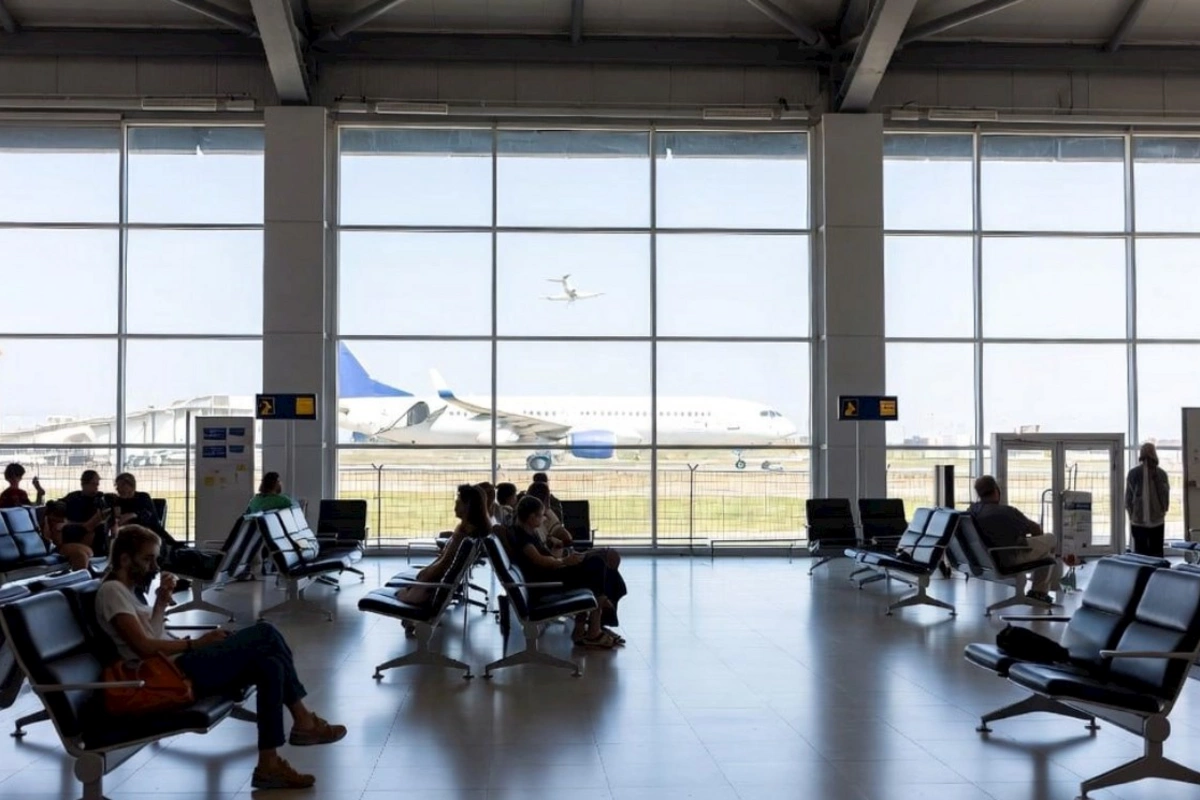 Rusiyanın 3 aeroportu bağlandı