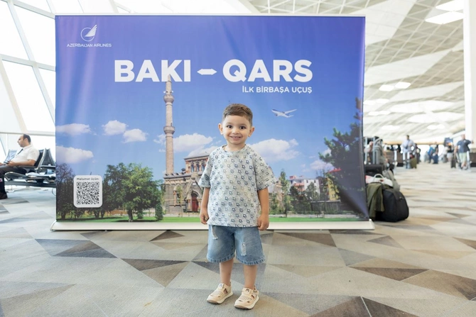 Azərbaycan Hava Yolları Qarsa ilk reysini həyata keçirib — FOTOLAR