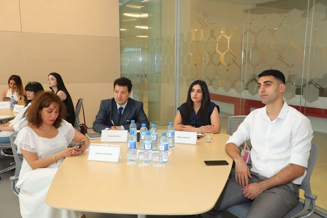MEDİA və ADA Universitetinin jurnalistlər üçün təlim keçirir — FOTOLAR MEDİA və ADA Universitetinin jurnalistlər üçün təlim keçirir — FOTOLAR