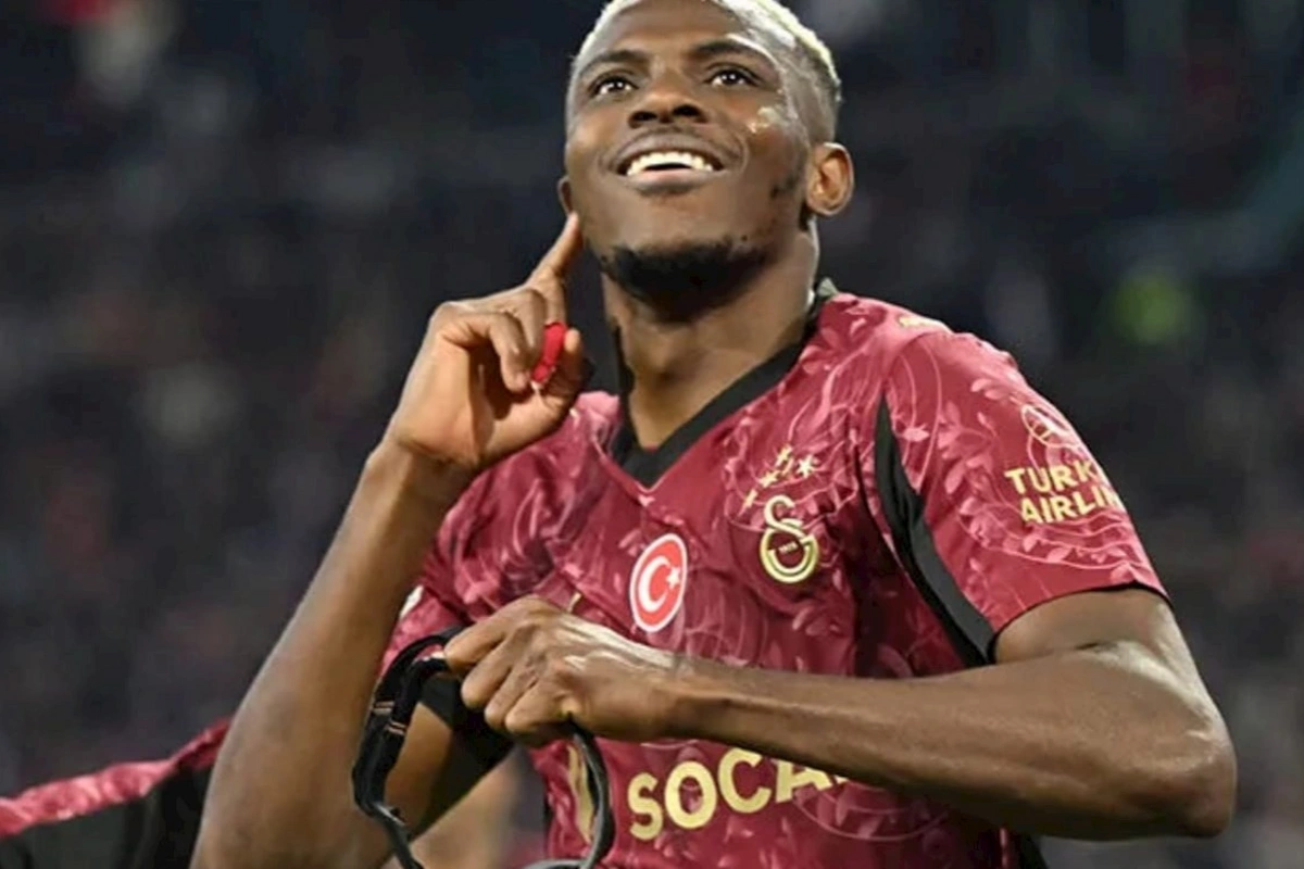 Məşhur klub Osimheni transfer etmək istəyir