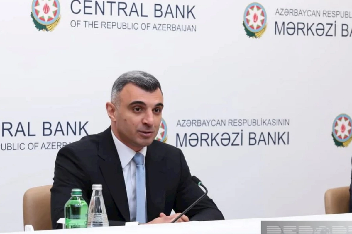 Taleh Kazımov: Nağd valyuta bazarında dolları daha çox fiziki şəxslər satırlar