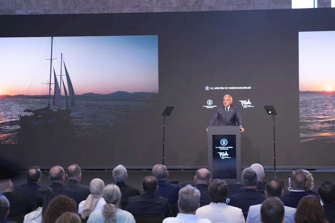 Türkiyə ilin ilk yarısında 25 milyondan çox xarici ziyarətçi qəbul edib — FOTOLAR Türkiyə ilin ilk yarısında 25 milyondan çox xarici ziyarətçi qəbul edib — FOTOLAR