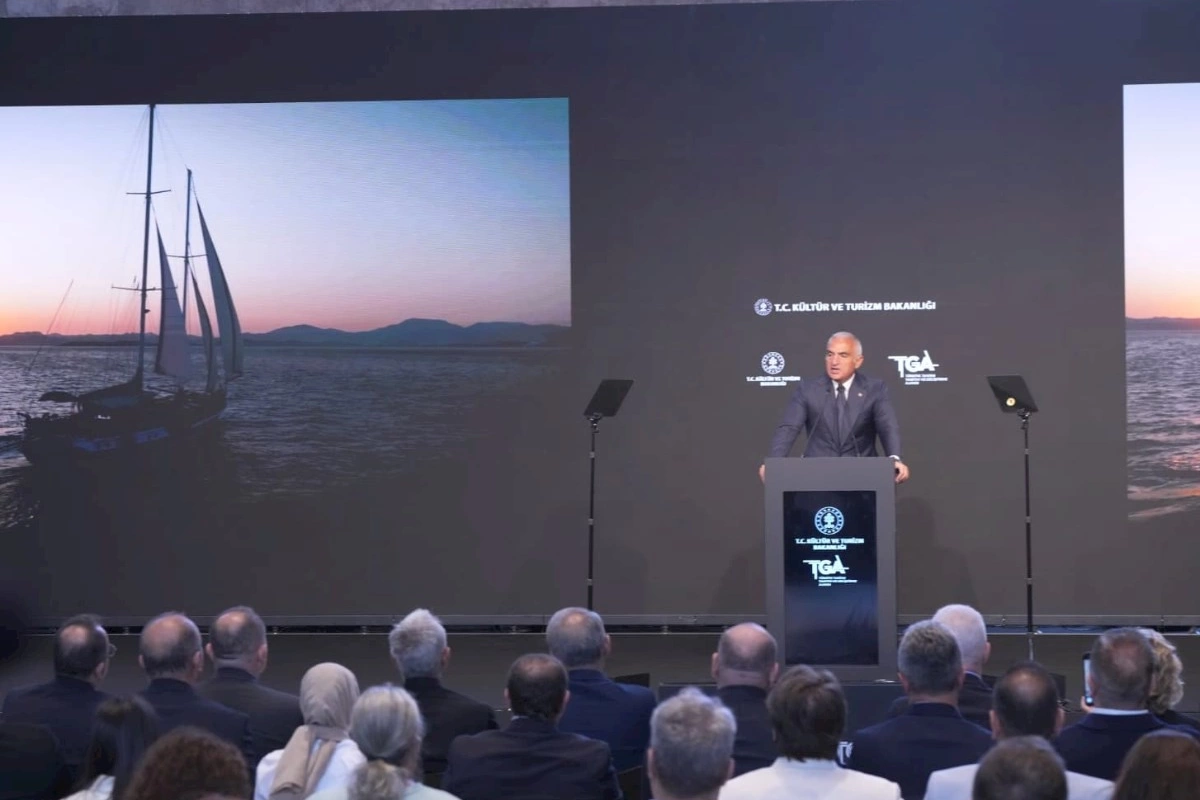 Türkiyə ilin ilk yarısında 25 milyondan çox xarici ziyarətçi qəbul edib — FOTOLAR