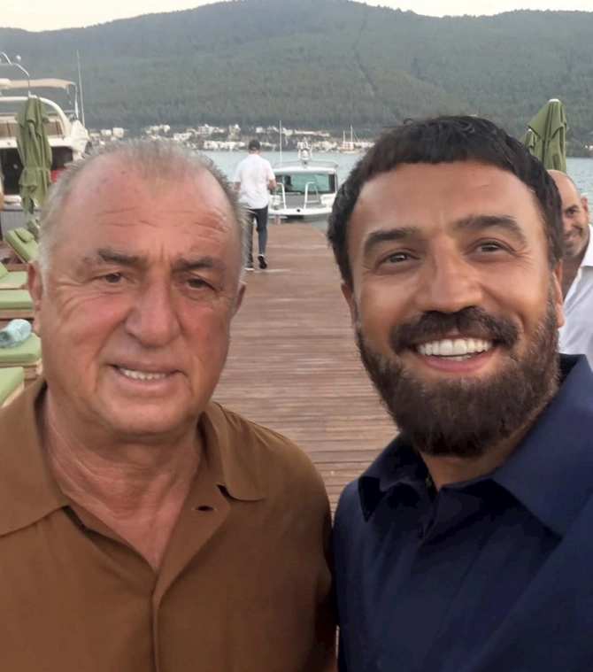 Fatih Terim azərbaycanlı müğənni ilə bir arada — FOTOLAR