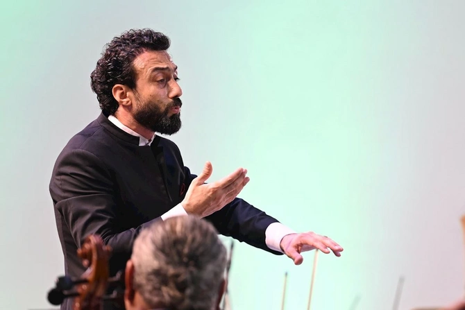 Filarmoniyada konsert mövsümü təntənəli şəkildə başa çatdı — FOTOLAR