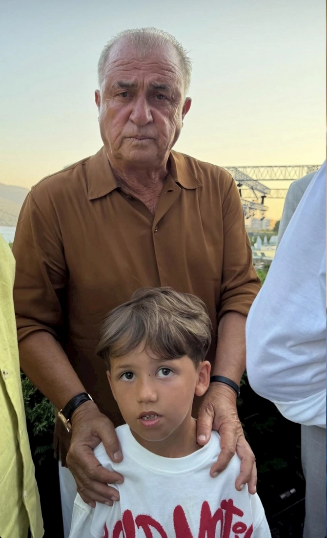 Fatih Terim azərbaycanlı müğənni ilə bir arada — FOTOLAR