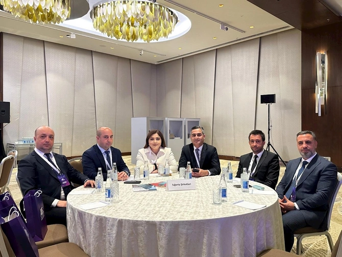 Qala Sığorta və Qala Həyat Sığorta XI Azərbaycan Beynəlxalq Sığorta Forumunda — FOTOLAR