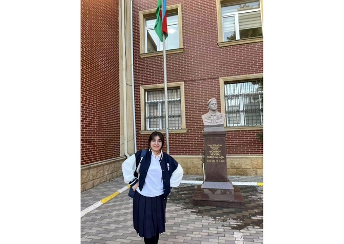 Xırdalan məktəblisi Prezidenti İlham Əliyevin fəxri professoru olduğu Çin universitetinə qəbul olunub — FOTOLAR