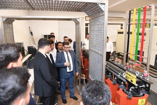 “Azərişıq” və Dövlət Məşğulluq Agentliyinin birgə layihəsi çərçivəsində işsiz və işaxtaran şəxslər yeni iş imkanları əldə ediblər — VİDEO/FOTOLAR