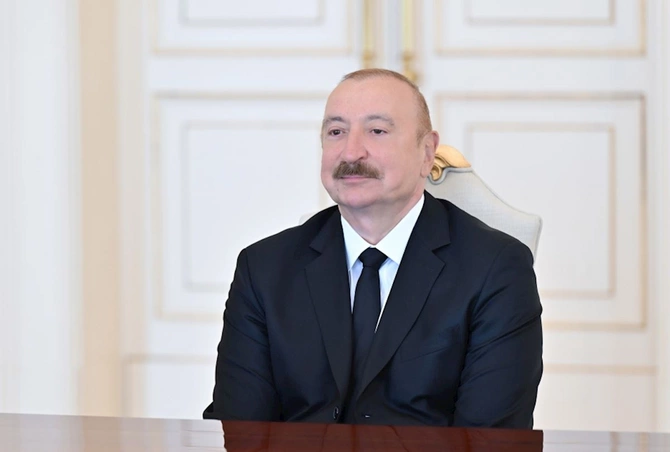 İlham Əliyev İordaniya Baş nazirinin müavinini qəbul edib — FOTOLAR İlham Əliyev İordaniya Baş nazirinin müavinini qəbul edib — FOTOLAR