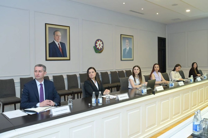 “Peşə təhsili üzrə ixtisasların Təsnifatı”nın yenilənməsi ilə bağlı İşçi qrupun ikinci iclası keçirilib — FOTOLAR