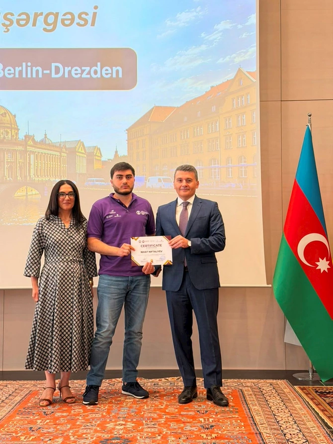 Almaniyada şəhid övladlarının “Əmanətə Sədaqət” Yay Düşərgəsi keçirilib — FOTOLAR Almaniyada şəhid övladlarının “Əmanətə Sədaqət” Yay Düşərgəsi keçirilib — FOTOLAR