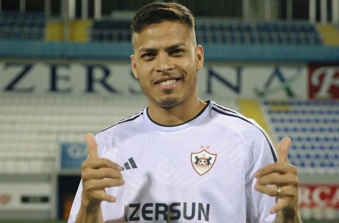 Bu futbolçu da Qarabağdan ayrılır — FOTO