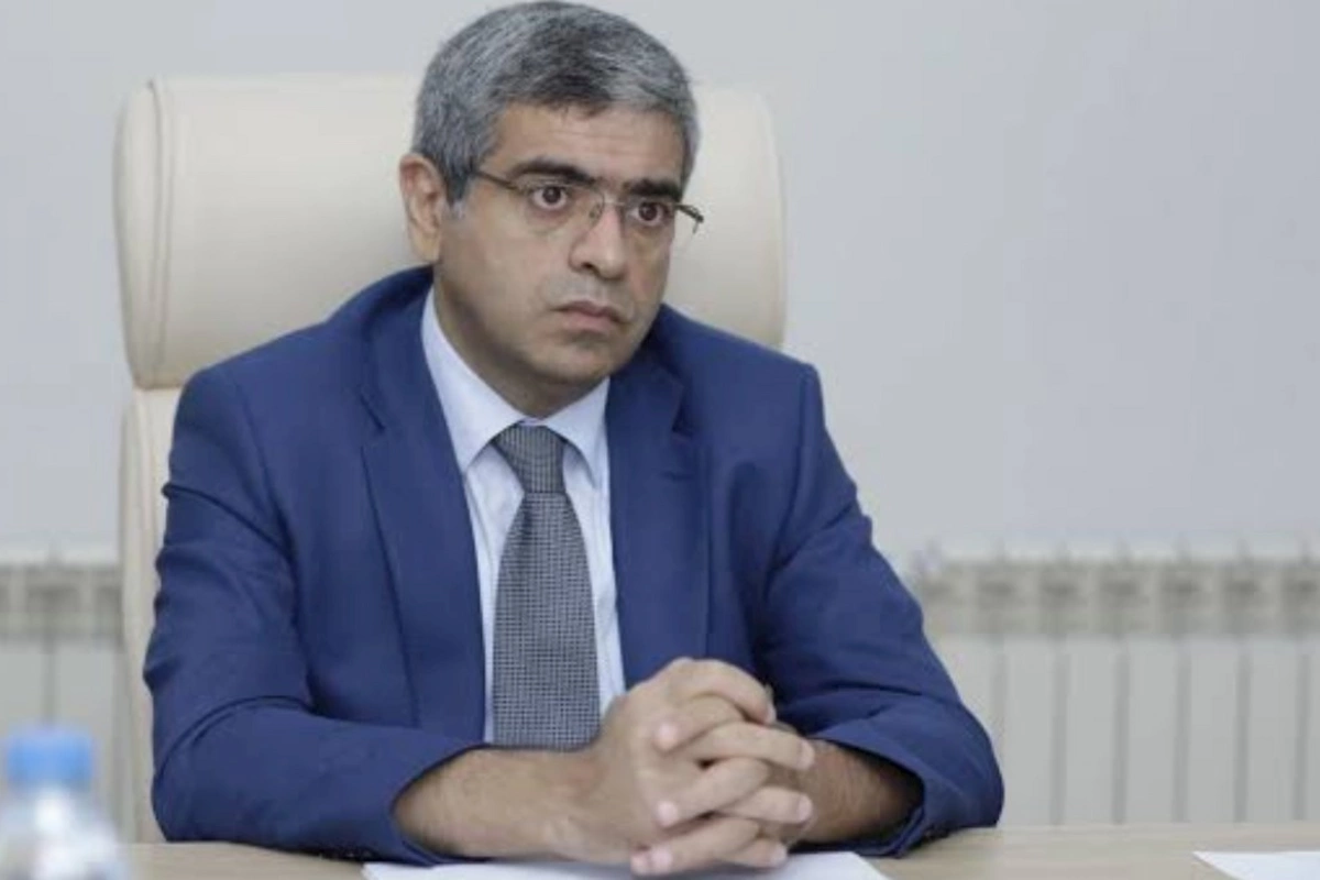 Nazir şöbə müdirini vəzifədən azad etdi — FOTO