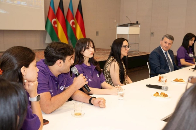 Almaniyada şəhid övladlarının “Əmanətə Sədaqət” Yay Düşərgəsi keçirilib — FOTOLAR Almaniyada şəhid övladlarının “Əmanətə Sədaqət” Yay Düşərgəsi keçirilib — FOTOLAR