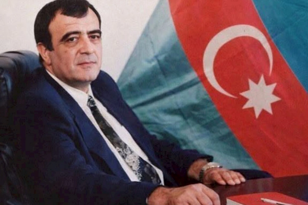 Keçmiş nazir vəfat etdi