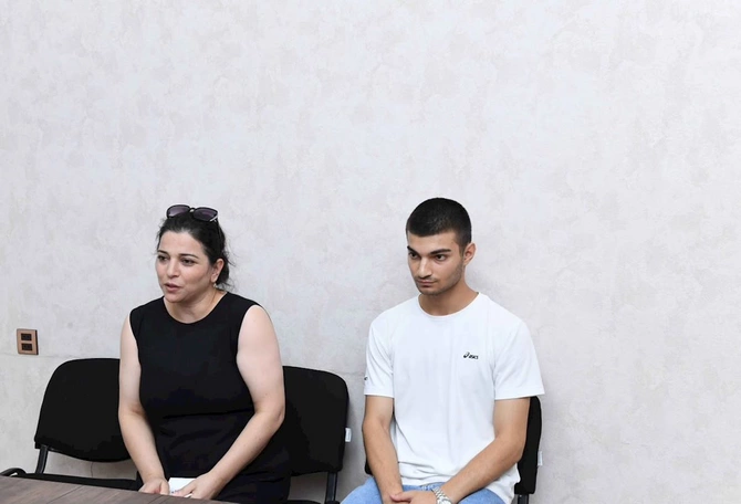 Dövlət Komitəsində vətəndaşların növbəti qəbulu keçirildi — FOTO Dövlət Komitəsində vətəndaşların növbəti qəbulu keçirildi — FOTO