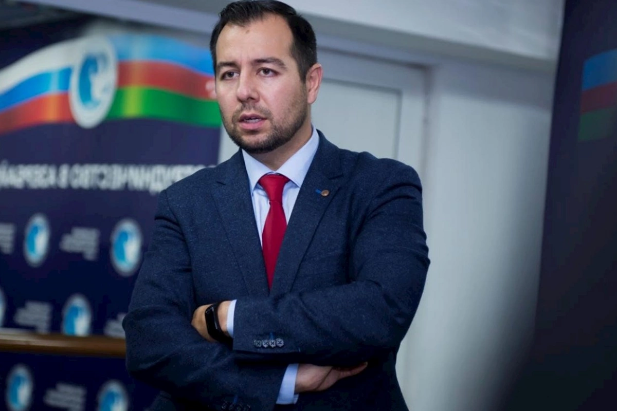 Rusiyada tanınmış azərbaycanlı jurnalistin iki kitabı işıq üzü gördü — FOTOLAR