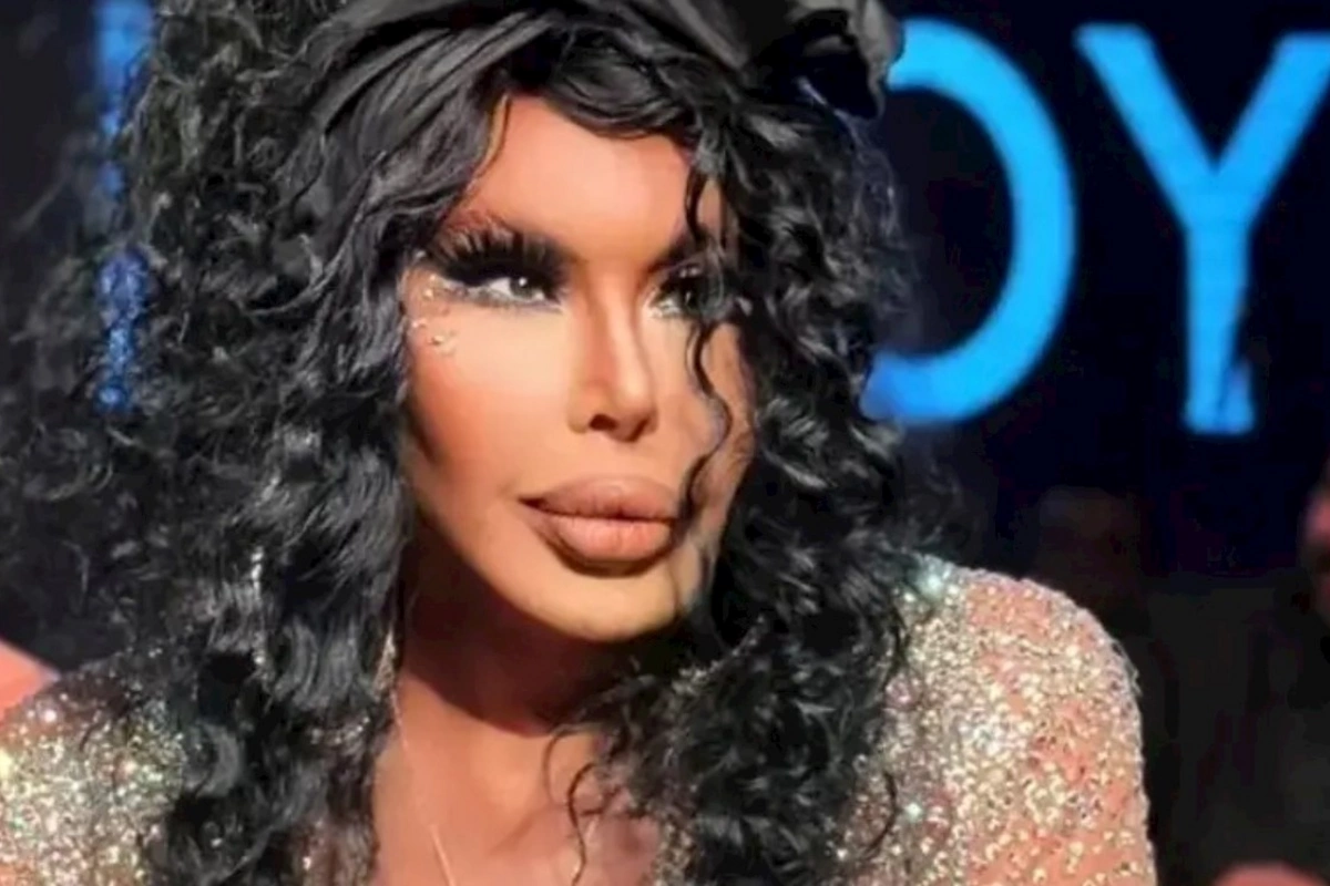 Bülent Ersoy estetik əməliyyatdan sonra yeni görünüşünü paylaşdı — FOTO