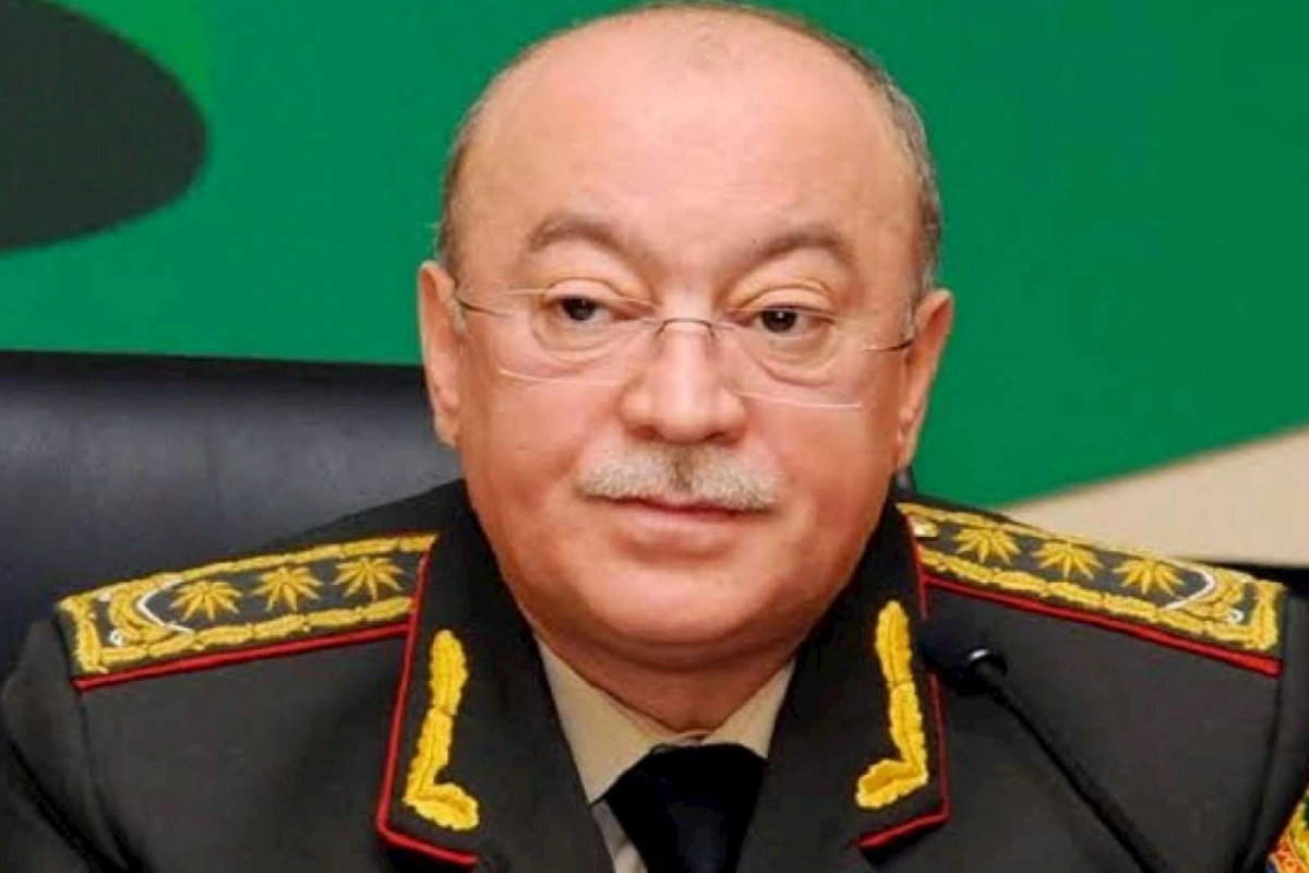 Arxasında nazir imzası dayanan məşhur mahnılar — Siyahı