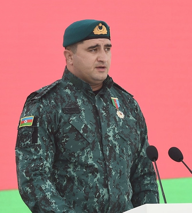 “General-leytenant” ali hərbi rütbəsi verilən zabitlər kimlərdir?