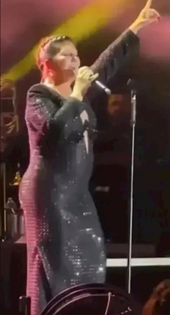 Sibel Canın son görünüşü sosial medianı ikiyə böldü — FOTO