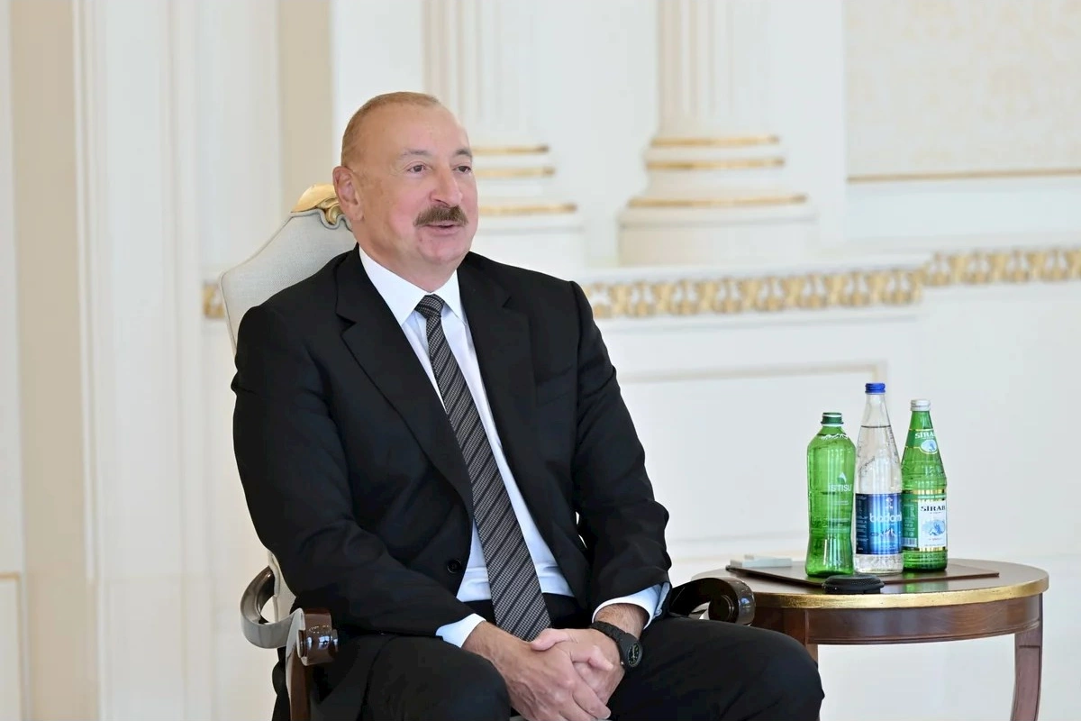 Prezident minatəmizləmədə yardıma görə Böyük Britaniya Hökumətinə minnətdarlıq edib