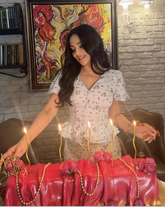 Vüsalə ad gününü belə qeyd edib — FOTOLAR