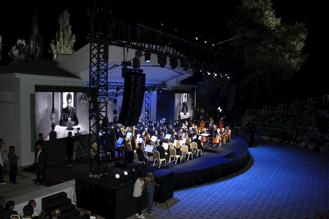 Qəbələ Festivalında ilk dəfə Azərbaycan kinofimlərindən musiqilər səsləndirilib — FOTOLAR