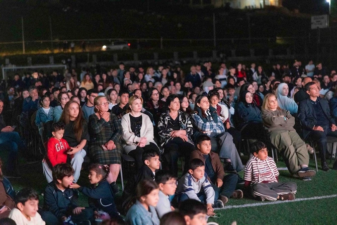“AzerGold” və Bakı Media Mərkəzinin təşkilatçılığı ilə Daşkəsəndə milli kino seansı keçirilib — FOTOLAR