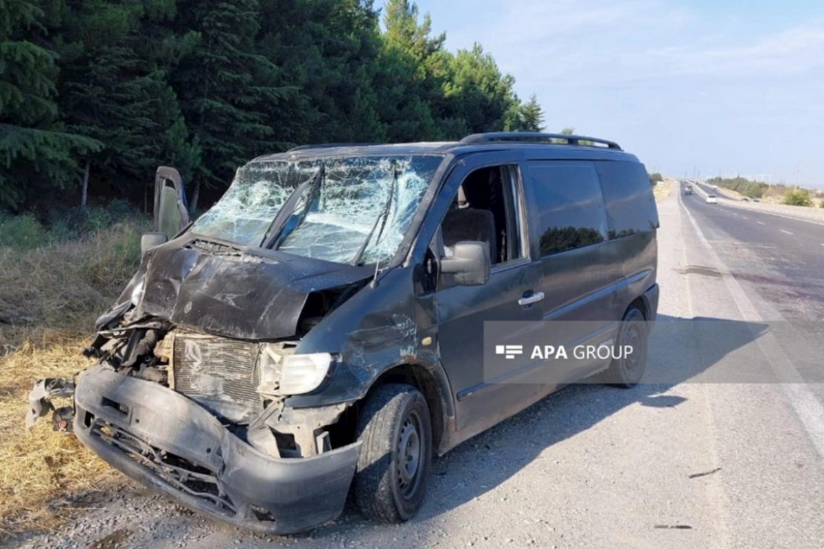 Mikroavtobus “KamAZ”a çırpıldı — Xəsarət alanlar var