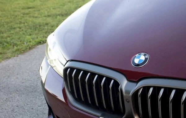 BMWdə kütləvi ixtisarlar — 1 milyon təzminat verəcəklər