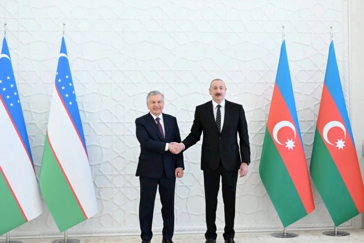 Azərbaycan lideri Özbəkistanın azad edilmiş ərazilərə dəstəyini yüksək qiymətləndirib
