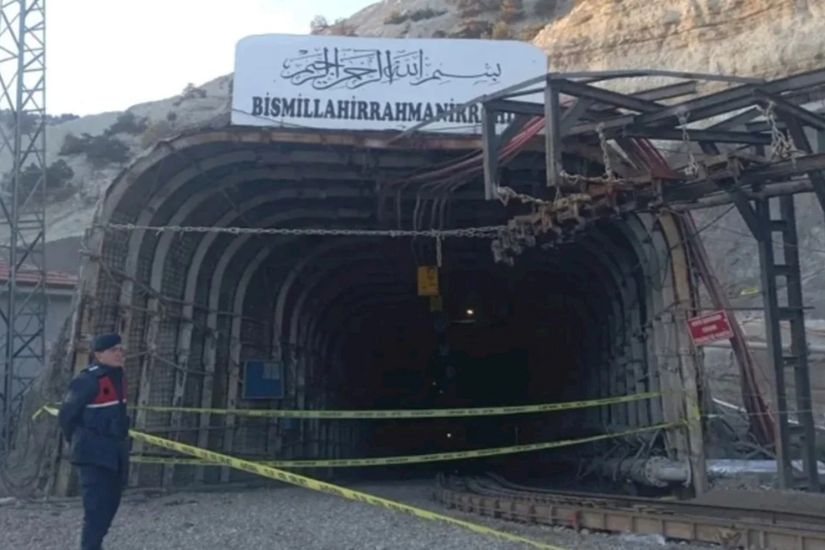 Türkiyədə mədəndə uçqun olub, ölən və xəsarət alanlar var