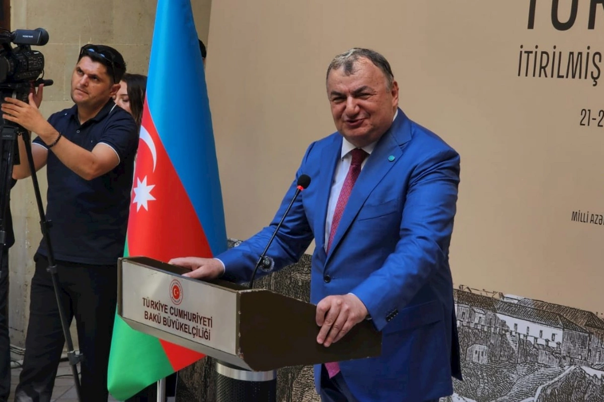 Ulu öndər Heydər Əliyev Ahıska türklərinin gəncləri üçün xüsusi təhsil proqramı həyata keçirib