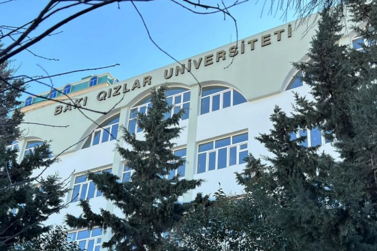 Bağlanan universitetin tələbələri ilə bağlı rəsmi açıqlama