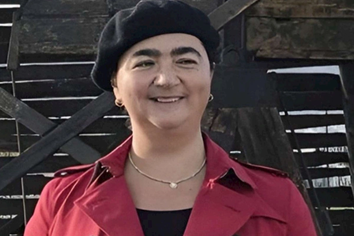 Nurani bu nazirlə sinif yoldaşı olub