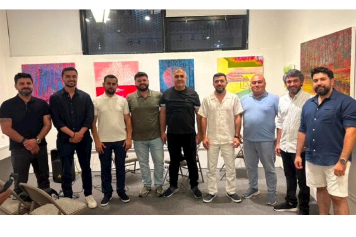 Vaşinqtonda “Tənhalığın Sədaları” adlı möhtəşəm rəsm sərgisi keçirilib — VİDEO/FOTOLAR