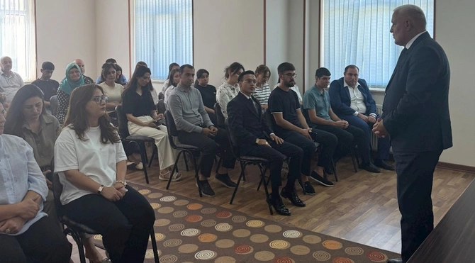 Milli Məclisin deputatı Vüqar Rəhimzadə Culfada seçiciləri ilə növbəti görüşünü keçirib — FOTOLAR