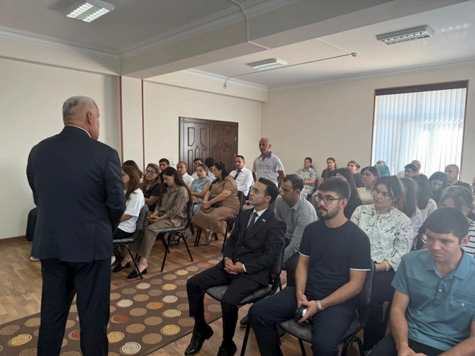 Milli Məclisin deputatı Vüqar Rəhimzadə Culfada seçiciləri ilə növbəti görüşünü keçirib — FOTOLAR