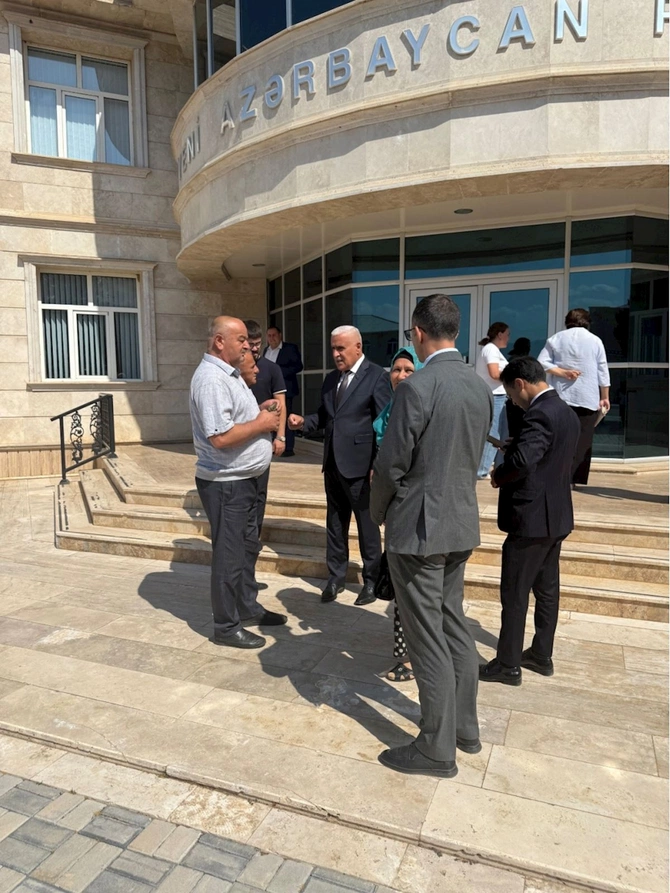 Milli Məclisin deputatı Vüqar Rəhimzadə Culfada seçiciləri ilə növbəti görüşünü keçirib — FOTOLAR