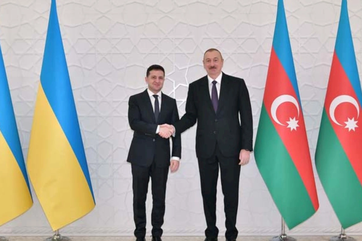 İlham Əliyev Zelenskiyə məktub göndərdi