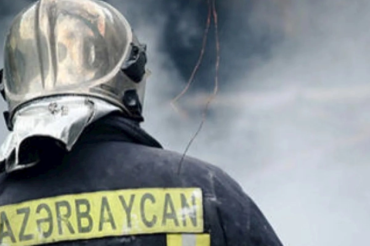 Bakıda mənzildə yanğın — 8 nəfər təxliyə edildi