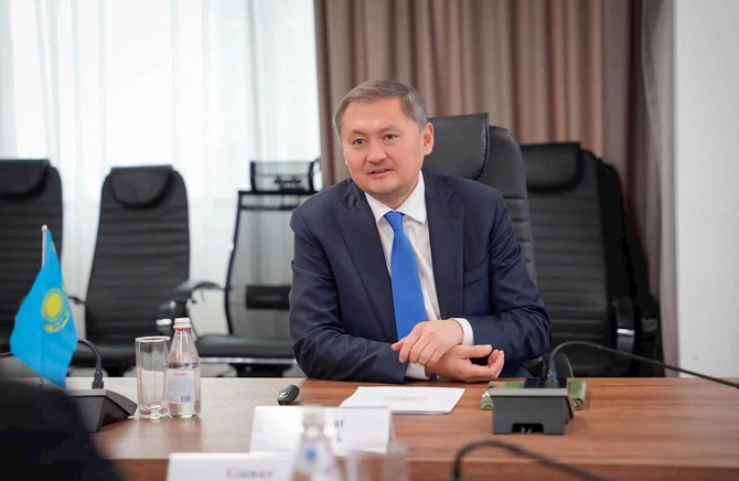 Günay Əfəndiyeva Astana şəhərində Qazaxıstanın elm və ali təhsil naziri ilə görüşüb — FOTOLAR Günay Əfəndiyeva Astana şəhərində Qazaxıstanın elm və ali təhsil naziri ilə görüşüb — FOTOLAR
