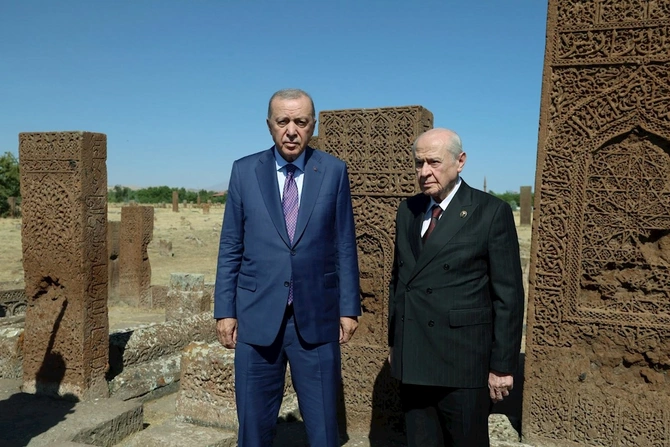 Malazgird — 955: Anadolunun qapılarını türklərə açan böyük zəfər — VİDEO