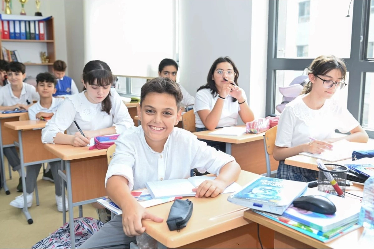 10-cu sinif şagirdləri üçün elektron yerdəyişmə başlanılır